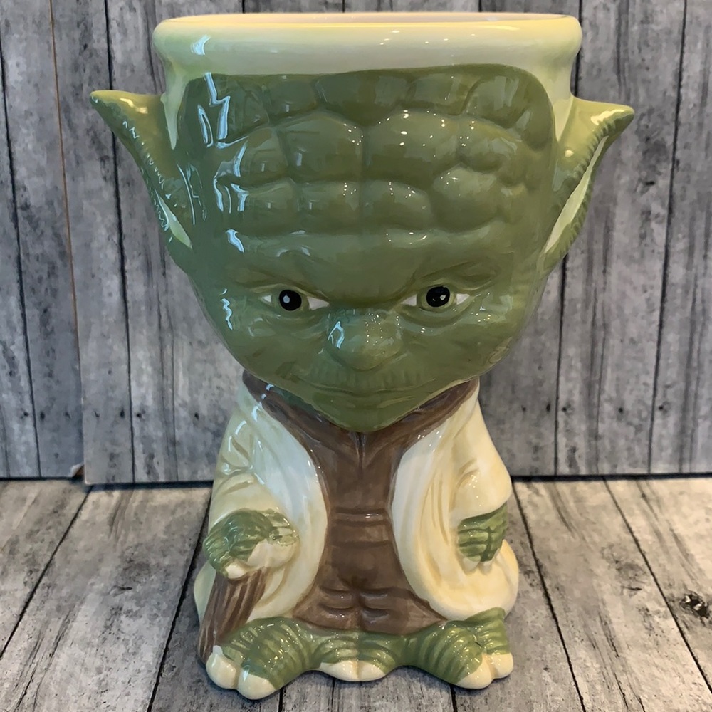 Star Wars ceramic mug/ Yoda